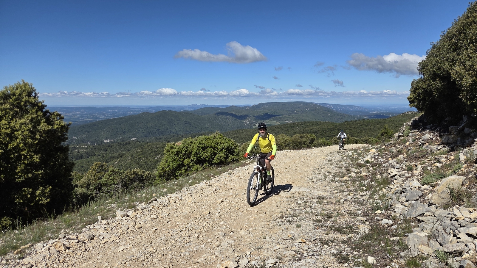 16-05-2026 : l’un des plus beau tour VTT du Luberon