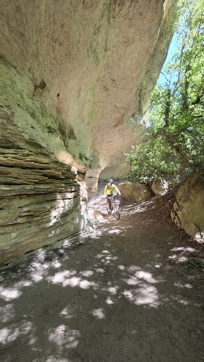 16-05-2026 : l’un des plus beau tour VTT du Luberon